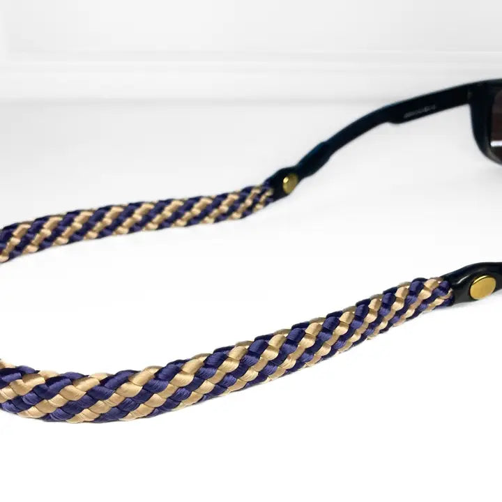 Tailin’ Ties Stern Lines