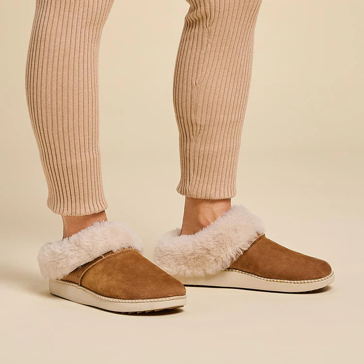 Olukai Women’s Slippers